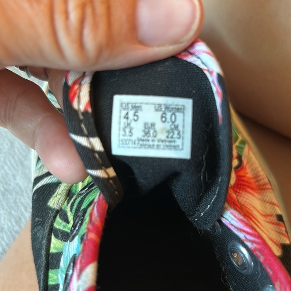 Vans tropical pattern - Picture 7 of 7